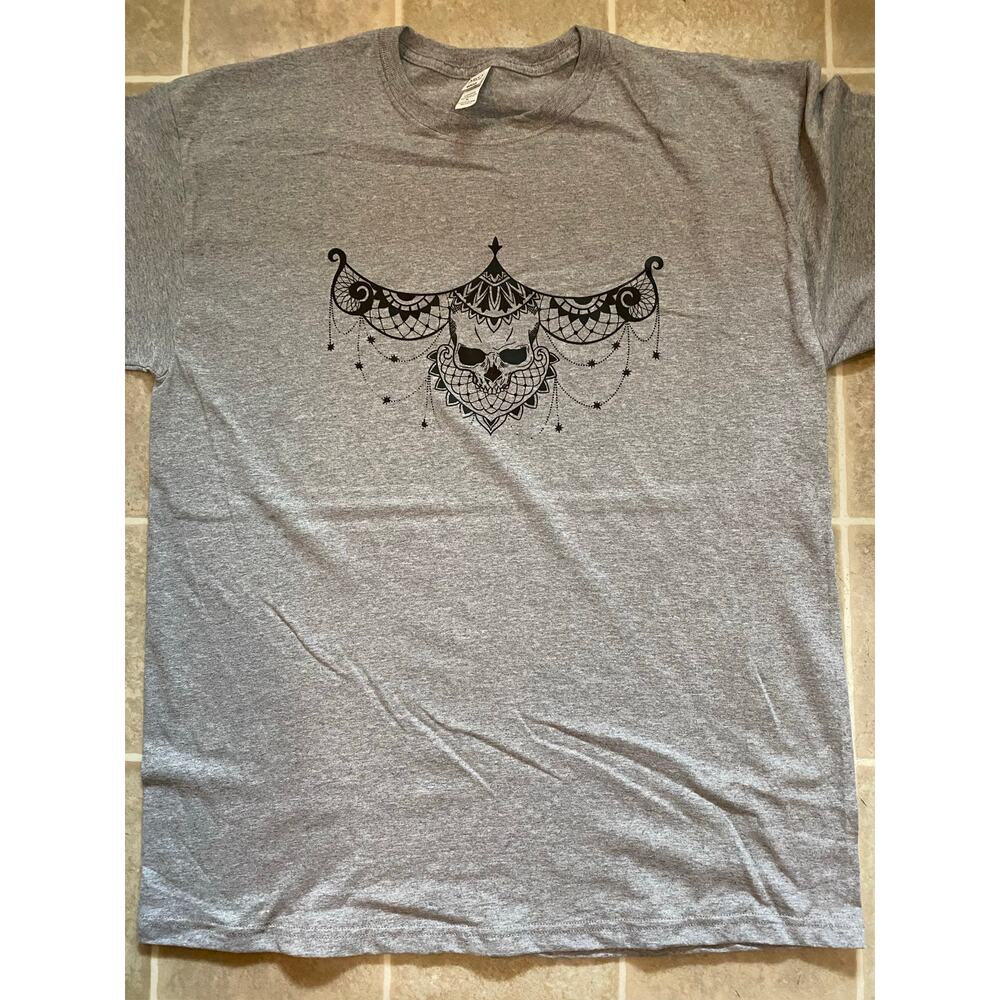 Ornate Skull Heather Gray Crew Neck T-Shirt New Size Size XL